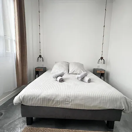 アパート Elegant*epoxy*design&decor